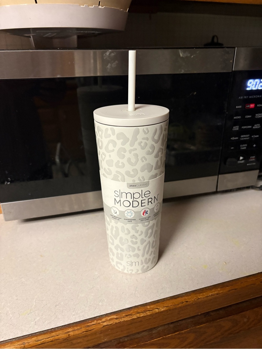 New Leopard Print Tumbler with Straw